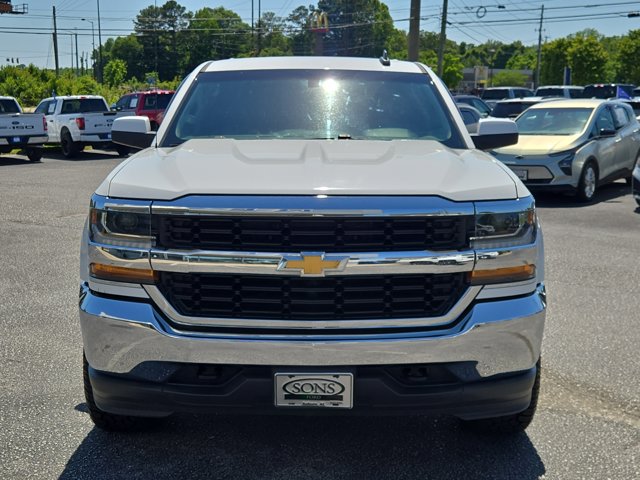 Used 2018 Chevrolet Silverado 1500 - photo 1
