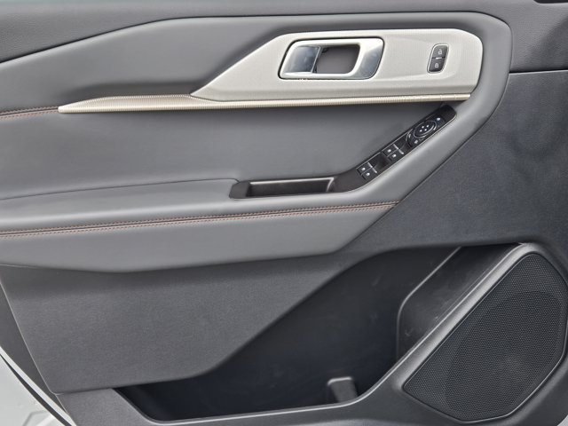 New 2026 Ford Explorer - photo 15