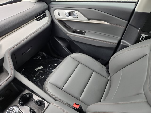 New 2026 Ford Explorer - photo 22