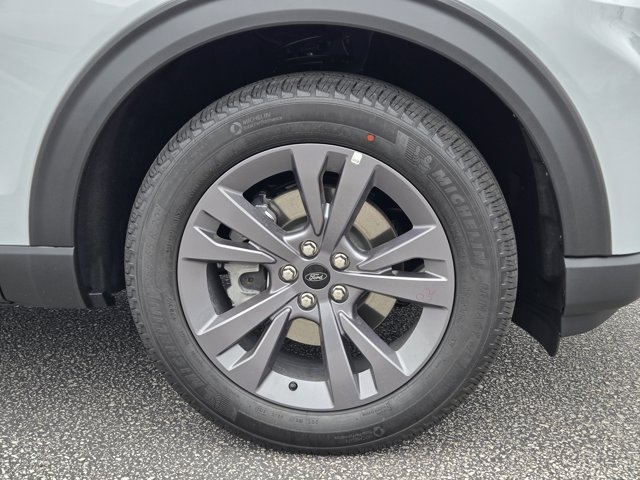 New 2026 Ford Explorer - photo 6