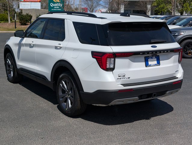New 2026 Ford Explorer - photo 2