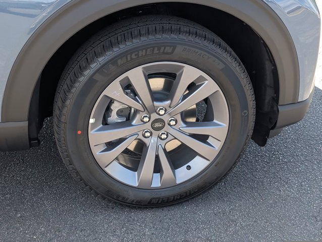 New 2026 Ford Explorer - photo 9