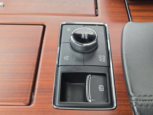 Used 2024 Lincoln Navigator - photo 37