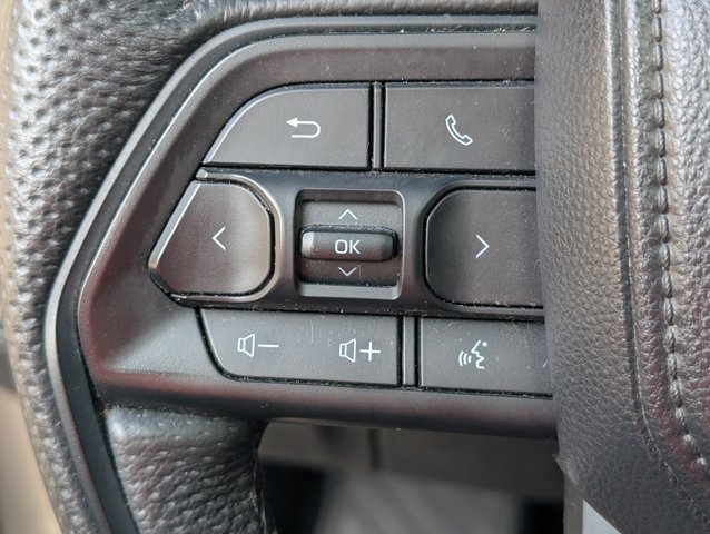 Used 2025 Toyota Sequoia - photo 15