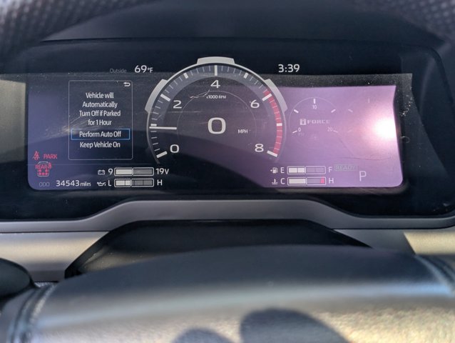 Used 2025 Toyota Sequoia - photo 18