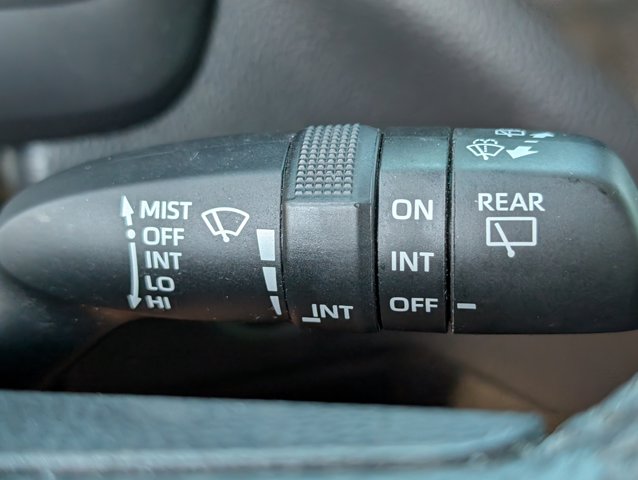 Used 2025 Toyota Sequoia - photo 21