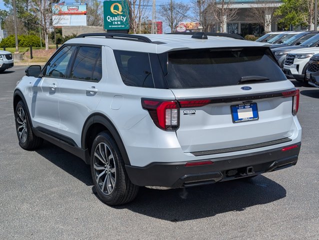 New 2026 Ford Explorer ST-Line - photo 2