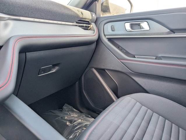 New 2026 Ford Explorer - photo 32