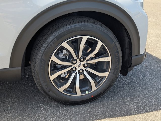 New 2026 Ford Explorer - photo 9