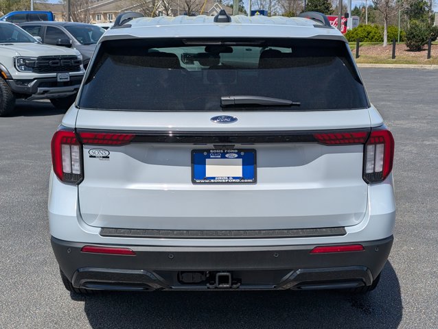 New 2026 Ford Explorer - photo 12