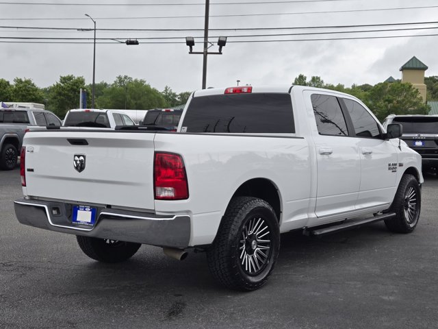 Used 2021 Ram 1500 Classic - photo 1
