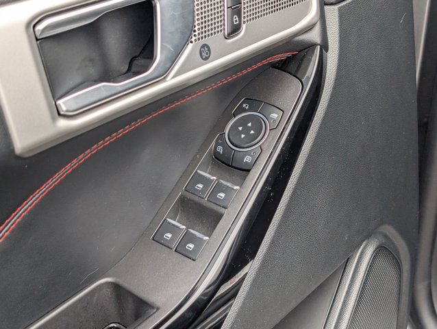 Used 2023 Ford Explorer - photo 19