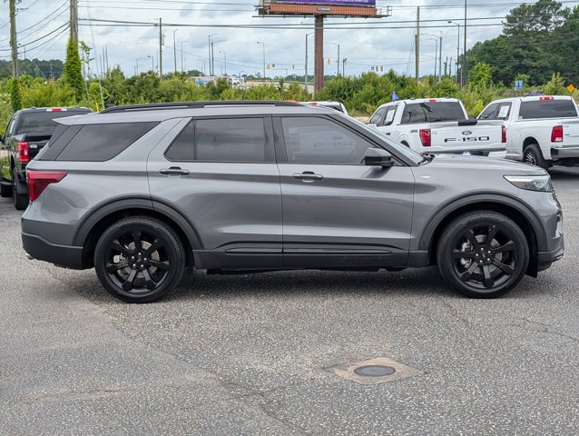 Used 2023 Ford Explorer - photo 10