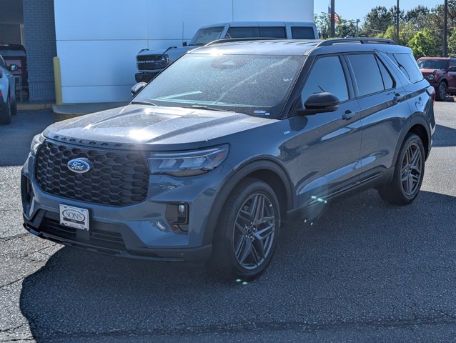 New 2026 Ford Explorer - photo 2