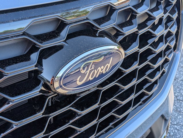 New 2026 Ford Explorer - photo 8
