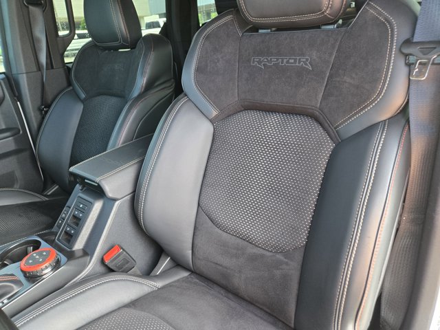 Used 2025 Ford Bronco - photo 12