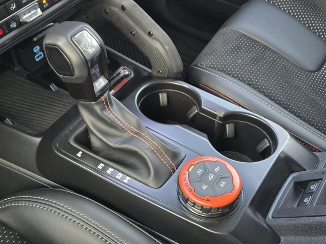 Used 2025 Ford Bronco - photo 27