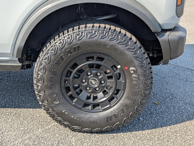 New 2026 Ford Bronco - photo 9