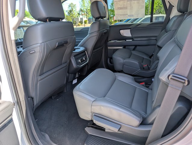 New 2026 Ford Expedition - photo 17