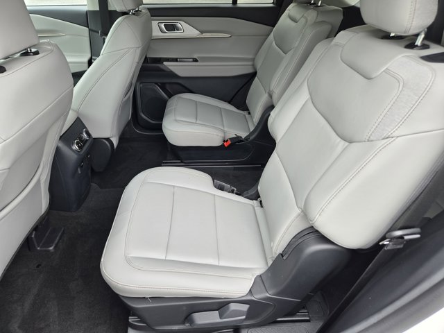 New 2026 Ford Explorer - photo 20
