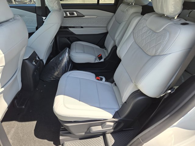 New 2026 Ford Explorer - photo 20