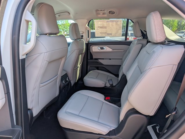 New 2026 Ford Explorer - photo 17