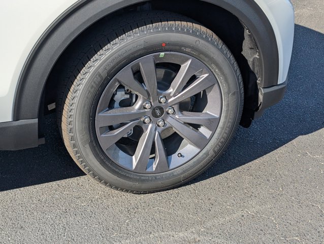 New 2026 Ford Explorer - photo 8