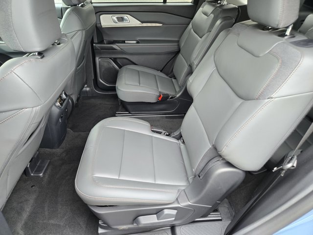 New 2026 Ford Explorer - photo 20