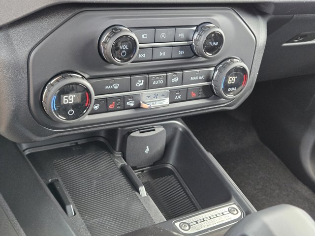 New 2026 Ford Bronco - photo 31