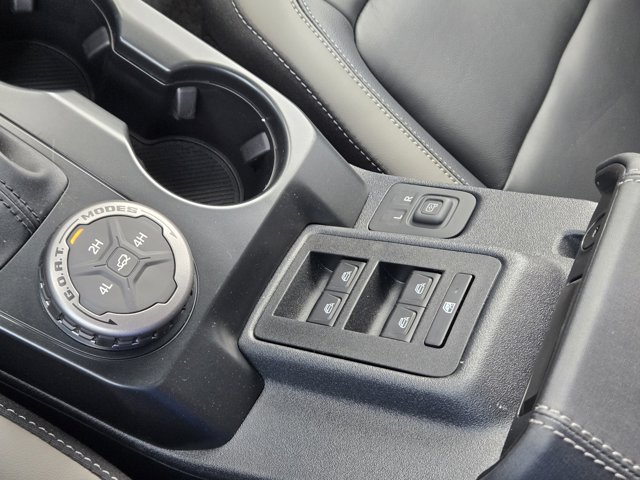 New 2026 Ford Bronco - photo 33