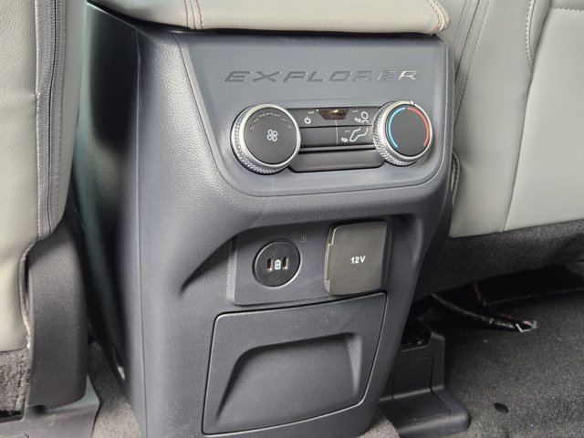 New 2026 Ford Explorer - photo 21