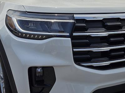 New 2026 Ford Explorer - photo 2