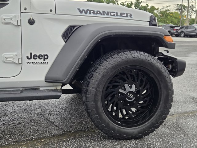 Used 2022 Jeep Wrangler - photo 5