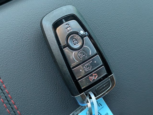 New 2026 Ford Explorer - photo 8
