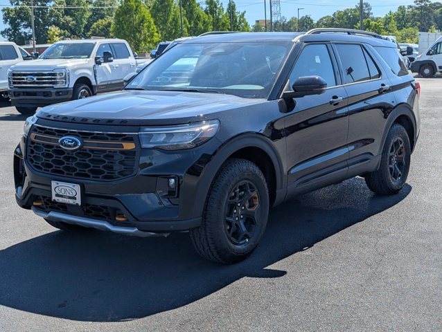 New 2026 Ford Explorer - photo 2