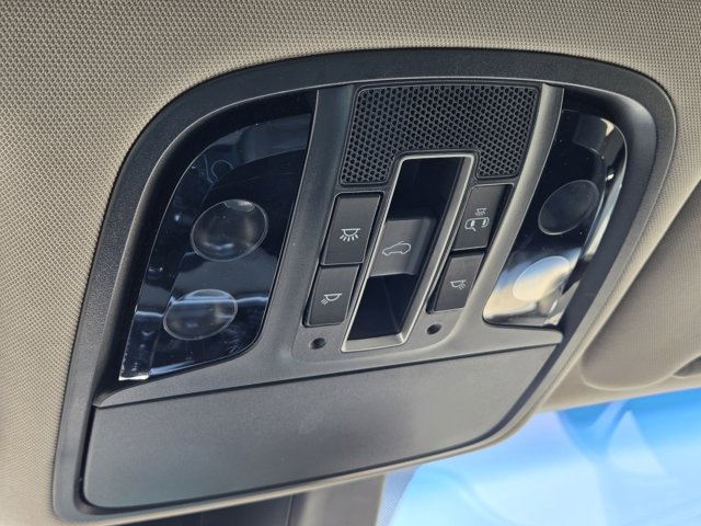 Used 2019 Kia Sorento - photo 35