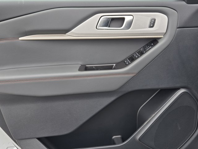 New 2026 Ford Explorer - photo 15