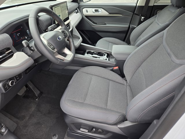 New 2026 Ford Explorer - photo 17