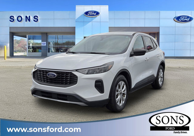 Used 2023 Ford Escape - photo 1