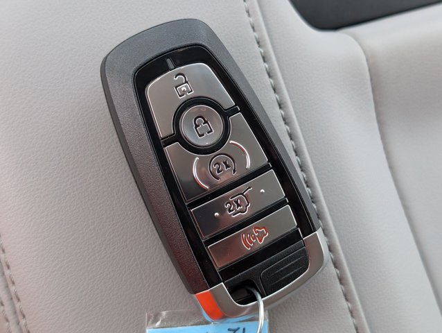 New 2026 Ford Expedition - photo 33