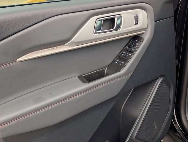 New 2026 Ford Explorer - photo 17