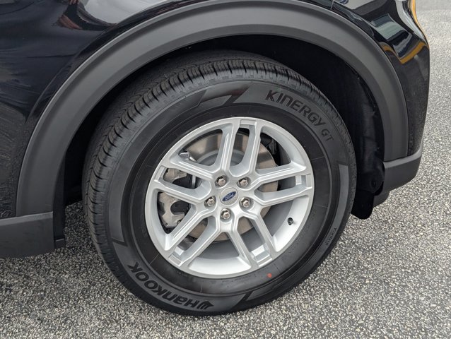 New 2026 Ford Explorer - photo 7