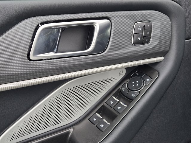New 2026 Ford Explorer - photo 16