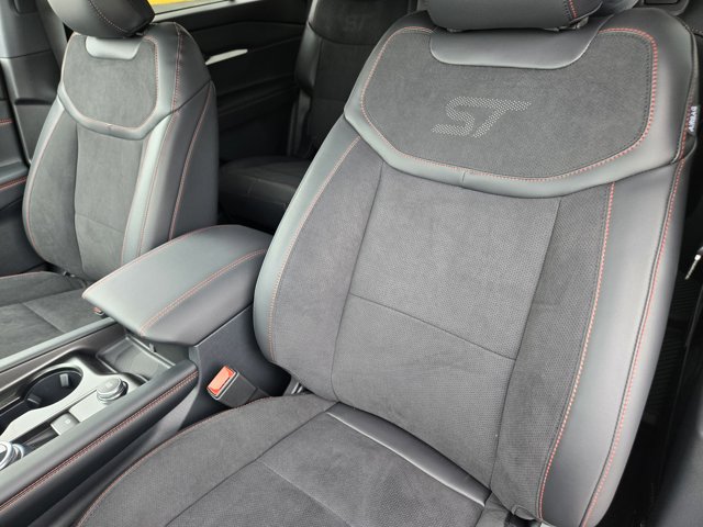 New 2026 Ford Explorer - photo 18