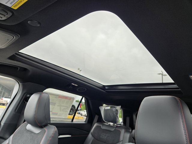 New 2026 Ford Explorer - photo 25