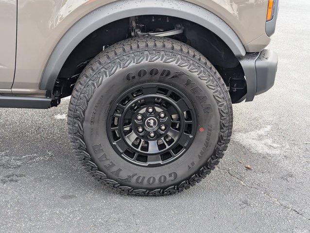 New 2026 Ford Bronco - photo 9