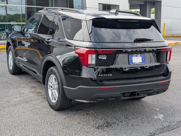 New 2026 Ford Explorer - photo 2