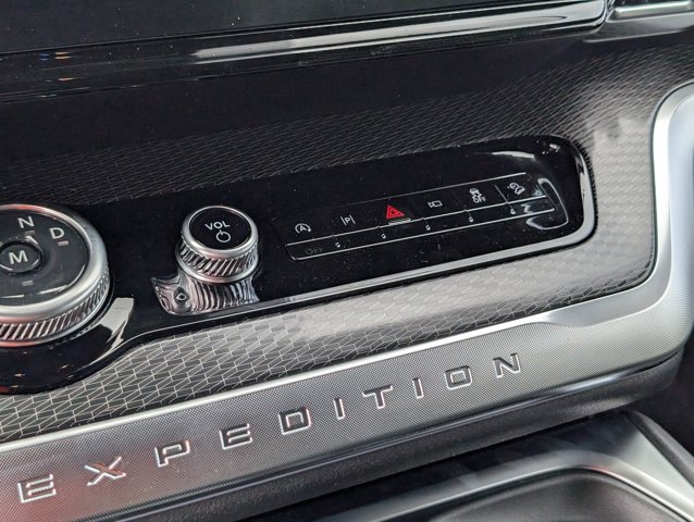 New 2026 Ford Expedition - photo 32