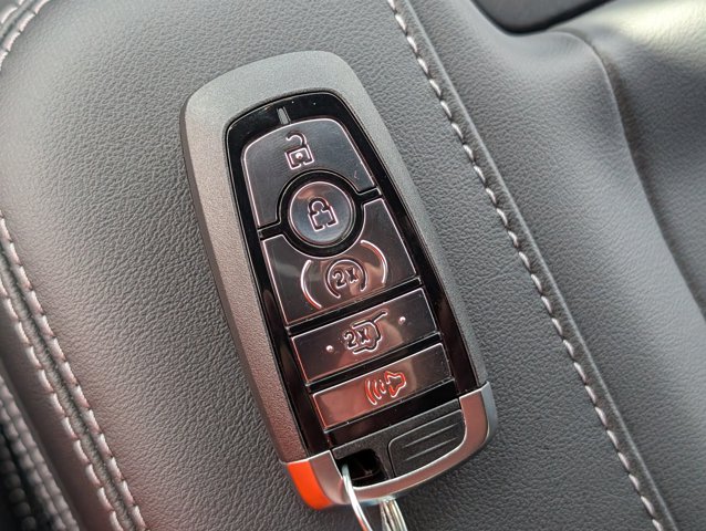 New 2026 Ford Expedition - photo 35