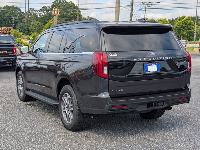 New 2026 Ford Expedition - photo 2